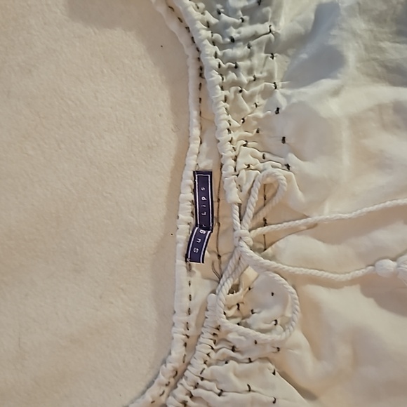 Silk, embroidered tank top M/Lg - Picture 4 of 4